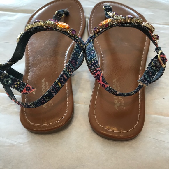 Arizona Sandals - Picture 3 of 5